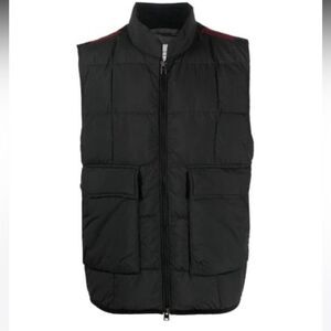 Woolrich Black Puffer Vest